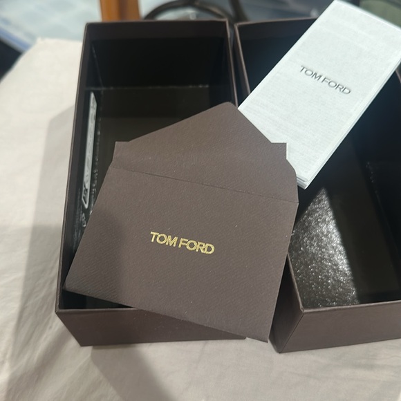 ONLY BOX Tom Ford Dark Brown Glasses Gift Box Decor - Picture 4 of 5